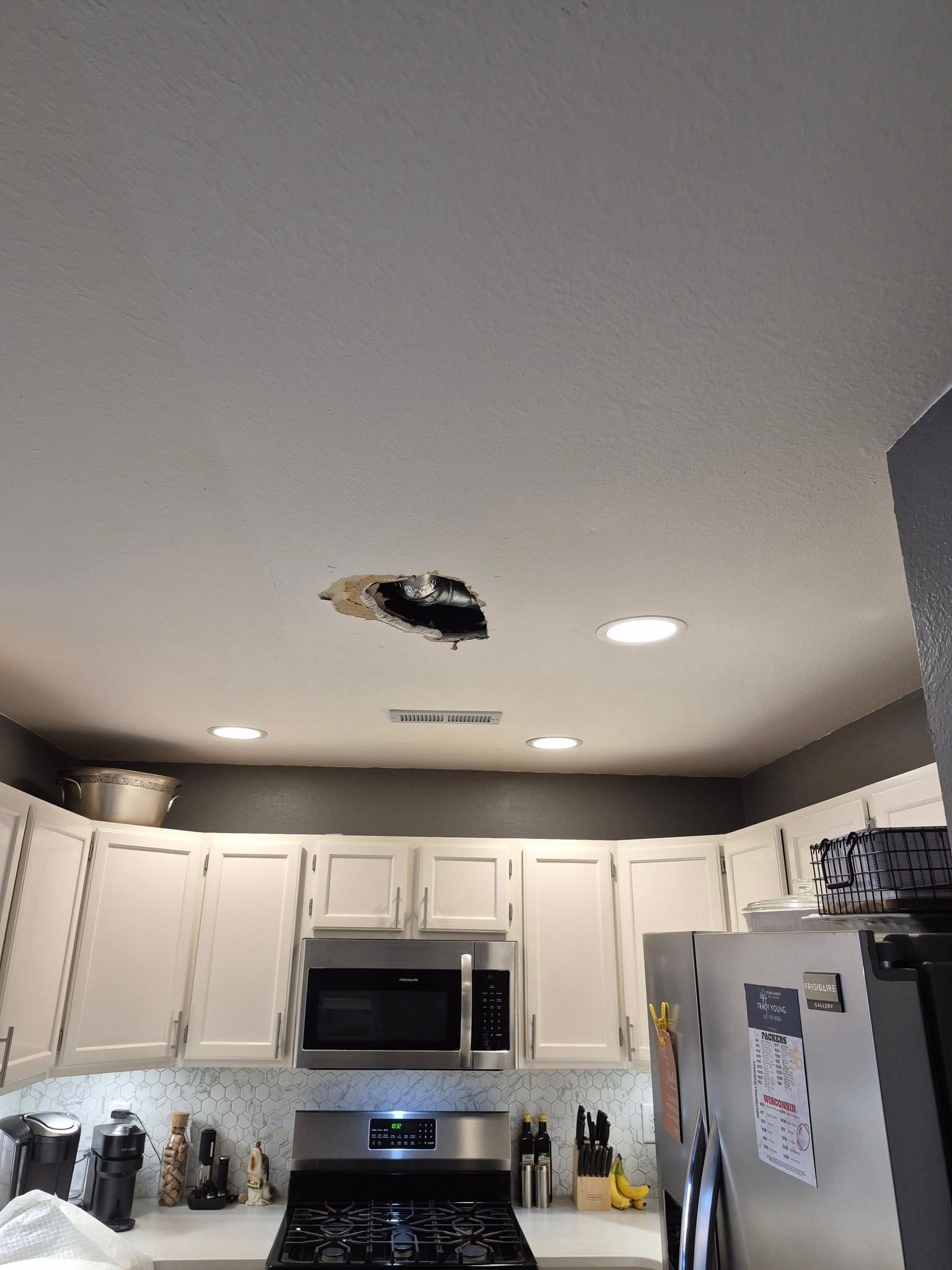 Kitchen Ceiling Repair: Tackling Water Damage with Precision